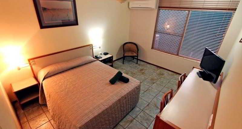 Hotel Kununurra Bagian luar foto